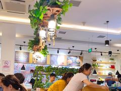 大堂-拿渡·水煮鱼麻辣香锅(王府井奥莱·香江小镇店)
