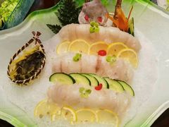 -隆江大酒店(雯婕商务楼店)