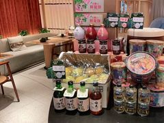 零售区-云海肴云南菜(浦江欢乐颂店)