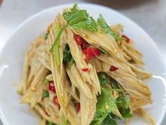-饭橘汉江码头·乡野土菜馆(静安路店)