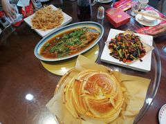 -那家老院子东北菜·饺子·小鸡炖蘑菇(艳华街店)