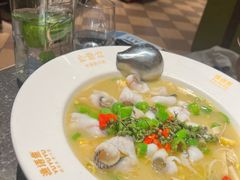 -渔语鱼新川菜Bistro(万象天地店)