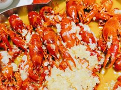 -龙巢盱眙龙虾·牛蛙·烧烤宵夜(八卦岭店)