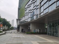 -爱蹦iBOON蹦床运动馆(江汉店)