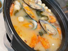 糟粕醋海鲜锅-香香海南菜餐厅