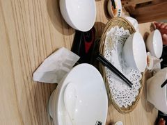 -弄堂咪道-饭香·面香·馄饨香(汇锦广场店)
