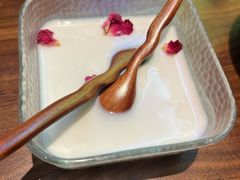 -良米山·云南野生菌过桥米线(上海首店)