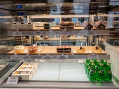 面包甜点陈列柜-AHAVA·Fang Baking Studio