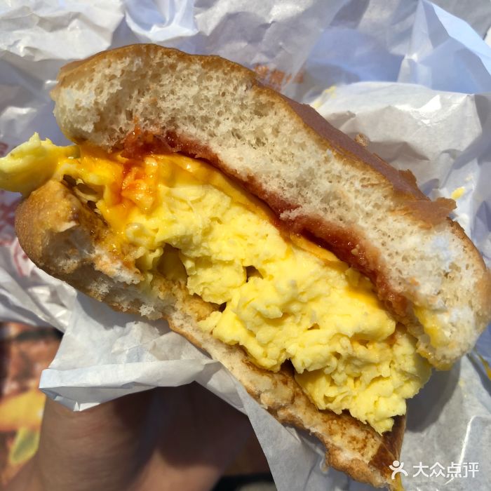 吉士炒双蛋堡