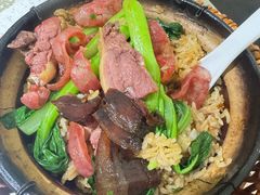 招牌腊味煲仔饭-肥仔文澳门猪骨煲(南京西路店)