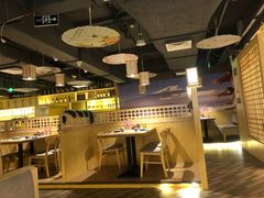 大堂-旺角里·榴莲鸡煲(兴华商场分店)