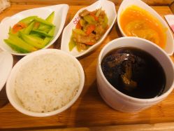 -爱妈月子会所(汕樟总店)