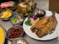 -GOGIYA·咕叽吖韩国传统烤肉店(东方新天地店)