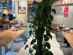 -Dough&Joe团憩(瑞虹天地月亮湾店)