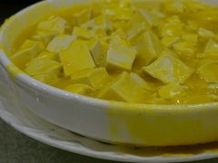蟹黄豆腐-琼菜坊·无鸡不成宴·海南菜老爸茶糟粕醋(海口骑楼老街店)