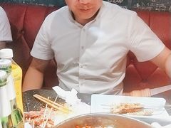-依呀呀ktv烧烤小串(中山西路店)