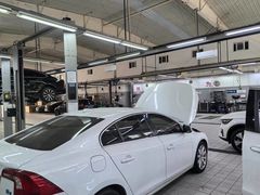 -青岛中升沃茂沃尔沃4S店(市北店)