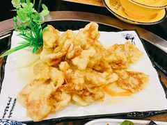 -靠山屯东北铁锅炖(东北菜，古美西路店)