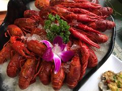 -龙虾风暴(松江店)