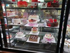 面包甜点陈列柜-巴黎贝甜(凯德MALL望京店)
