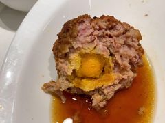 蛋黄狮子头-金春禧·鲁菜海鲜(延吉路万达店)