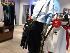 -翠微百货(龙德店)