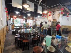 大堂-聚八方土菜馆(余松路店)