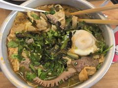 -丽丽三鲜螺蛳粉(田林路店)