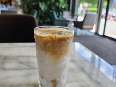 -chenity  cafe