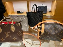 -路易·威登(香榭丽舍大道店)