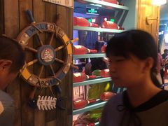 -领鲜活海鲜榴莲自助火锅(东门店)