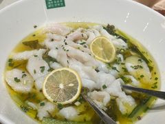 -绿草地·湘菜(7mall店)