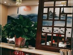 大堂-华盛园卷子王农家菜水库鱼