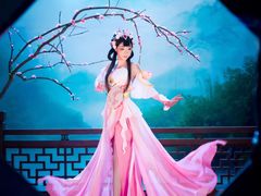 -九月鹰飞汉服摄影工作室