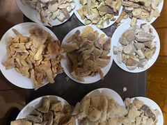 -东巴谷野生菌火锅餐厅