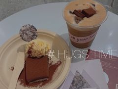 -HUGS coffee(东区店)