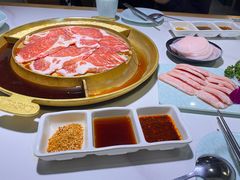 -猪啊牛呀羊啊铜盘烤肉(正大广场店)