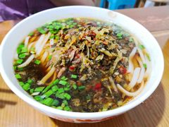 -矮子粉店1985·长沙米粉(湘春路店)