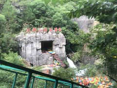 -罗田大别山峡谷漂流
