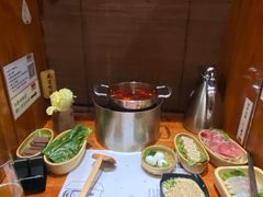 -独食火锅·半米屋台(直营总店)