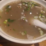 火烧不如岛城一汤的好吃 不太酥脆 有点硬