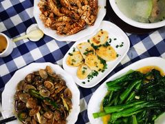 -钱大妈海鲜饭店(保利林语店)