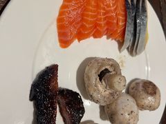 -大中华希尔顿酒店-念自助餐·海南美食·三文鱼