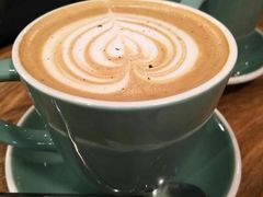 -Wagas沃歌斯(百盛优客店)