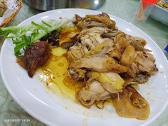 -鹏城人家海鲜酒家·23年老字号(较场尾店)