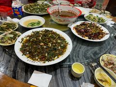 -江湖黑大兔(杨家坪店)