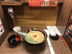 -一兰拉面(梅田阪急东通店)