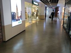 -百联临沂购物中心(临沂路店)