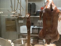 -潮界(凯德晶萃店)