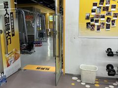 -超鹿运动(大唐世家店)